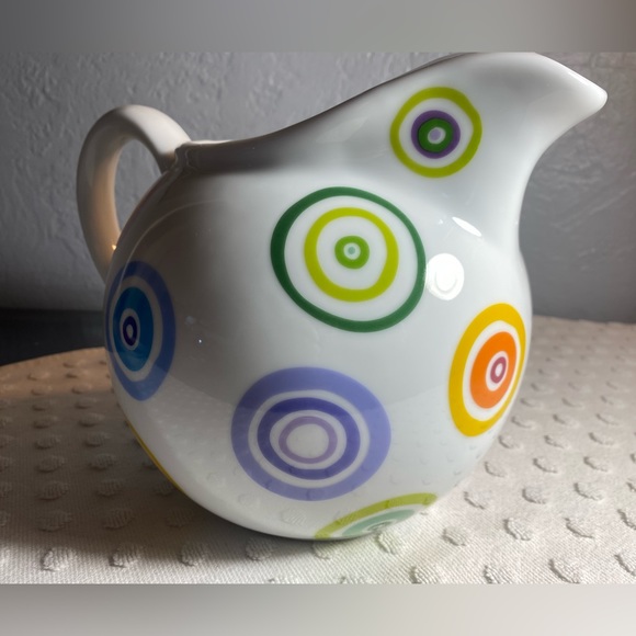 NEW Daisy Dog Studio NYC Porcelain Iced Tea Pitcher - Picture 3 of 12